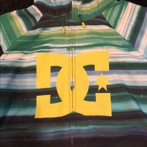 NWT DC SNOW OUTERWEAR Medium